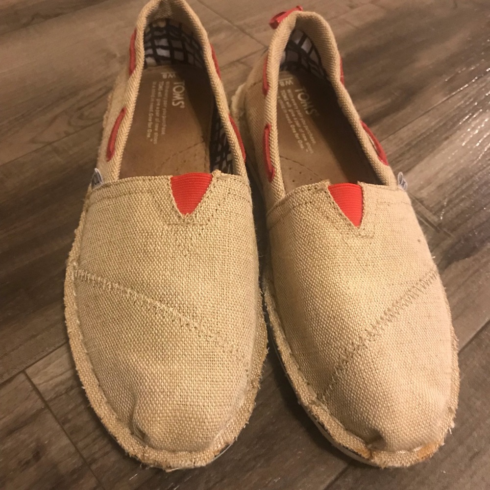 Toms 8 canvas brown color 🎊🎉🥿